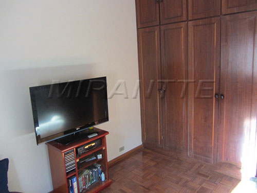 Casa terrea de 178m² com 3 quartos em Imirim