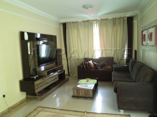 Sobrado de 180m² com 3 quartos em Vila Mazzei