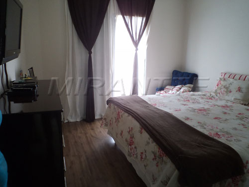 Sobrado de 180m² com 3 quartos em Vila Mazzei