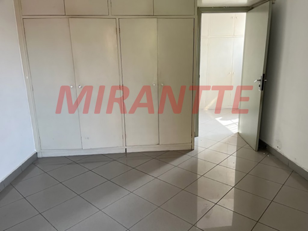 Sobrado de 233m² com 4 quartos em Imirim