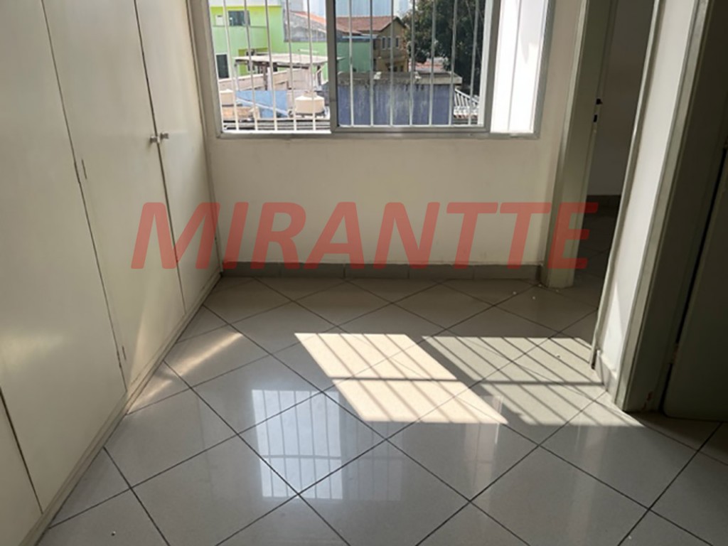 Sobrado de 233m² com 4 quartos em Imirim