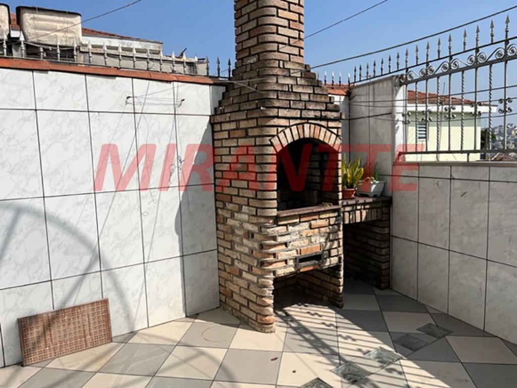 Sobrado de 233m² com 4 quartos em Imirim