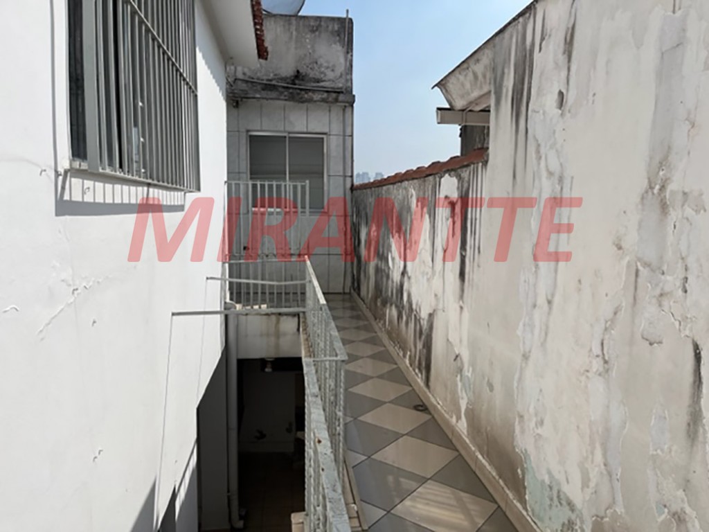 Sobrado de 233m² com 4 quartos em Imirim