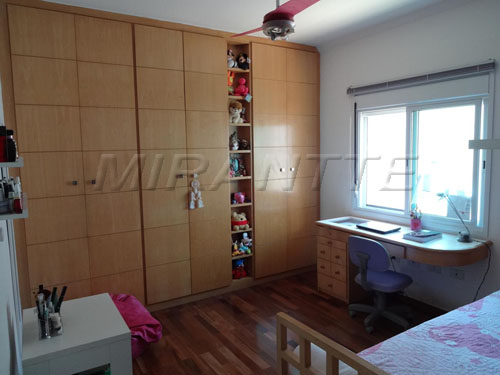Sobrado com 3 quartos em Vila Madalena