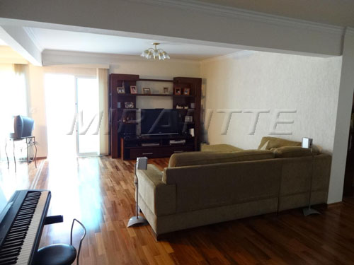 Sobrado com 3 quartos em Vila Madalena