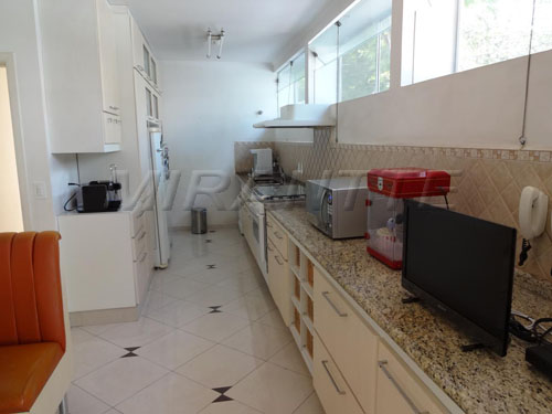 Sobrado com 3 quartos em Vila Madalena