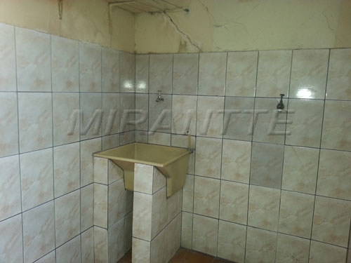 Casa terrea de 120m² com 2 quartos em Jardim Japão