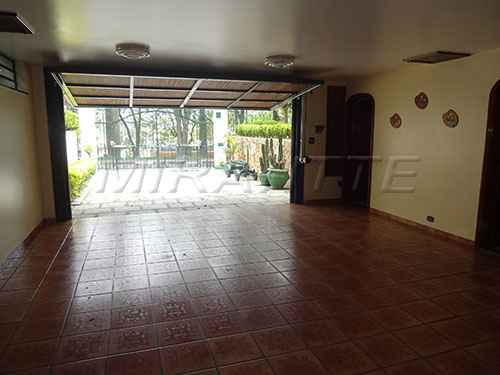 Casa terrea de 530m² com 3 quartos em Jardim Floresta