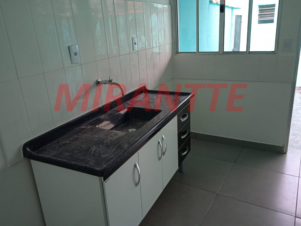 Sobrado de 180m² com 4 quartos em Vila Paiva