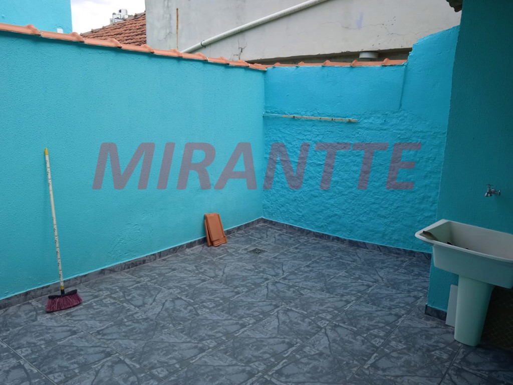 Sobrado de 180m² com 4 quartos em Vila Paiva