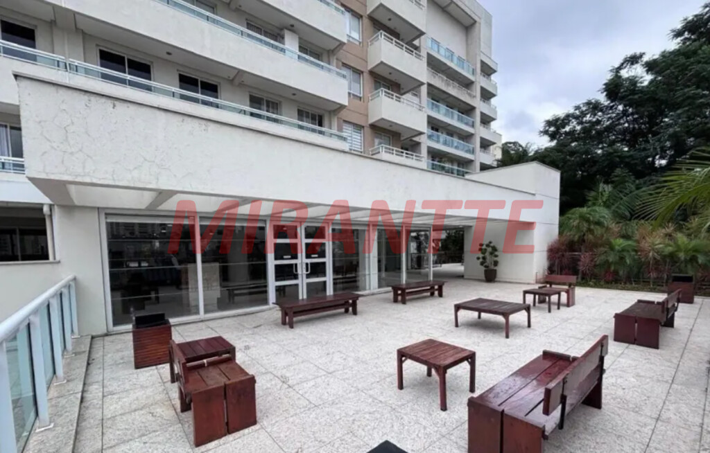 Comercial de 95m² em Santana