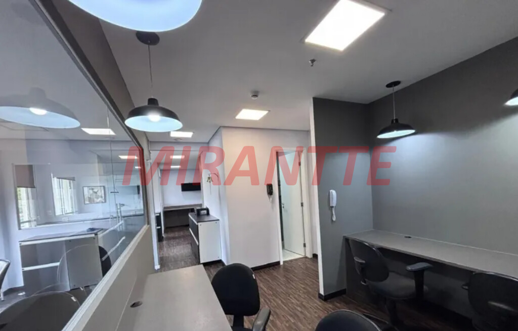 Comercial de 95m² em Santana