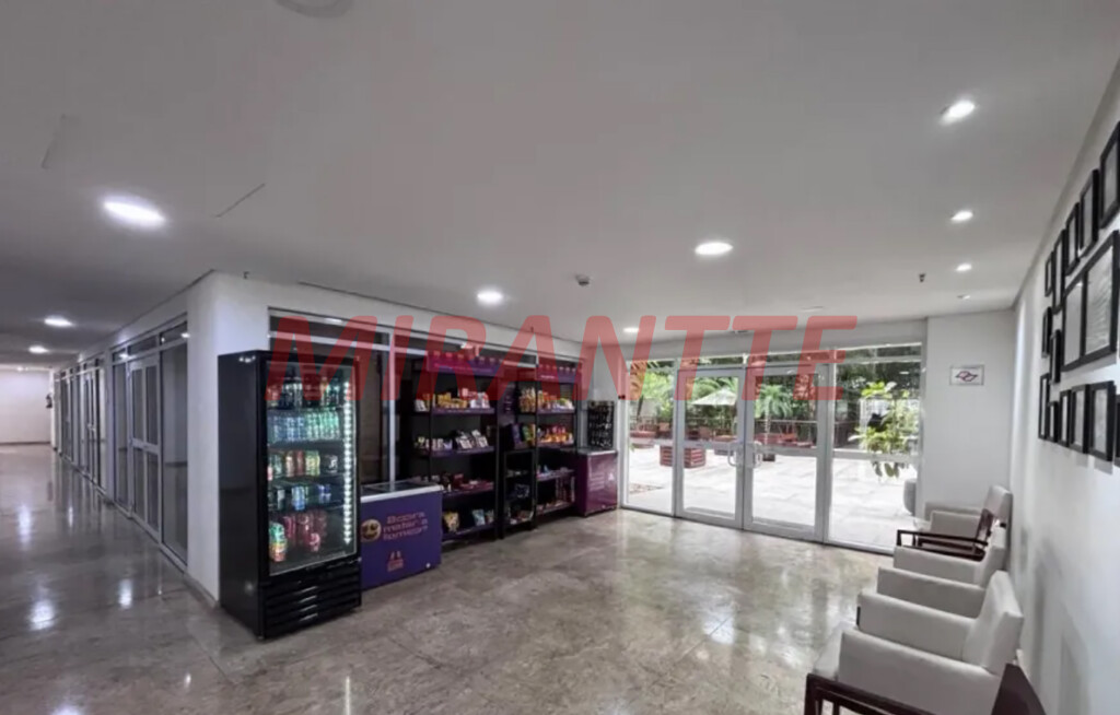 Comercial de 95m² em Santana
