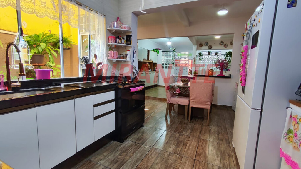 Sobrado de 155m² com 3 quartos em Carandiru
