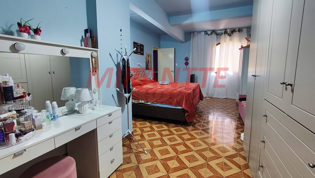 Sobrado de 155m² com 3 quartos em Carandiru