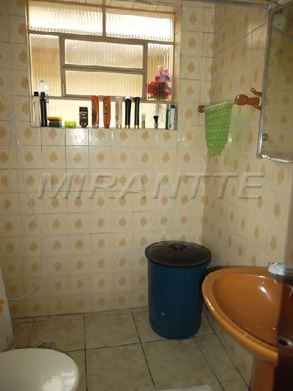 Casa terrea de 107m² com 2 quartos em Santana