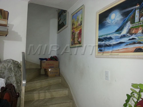 Sobrado de 133m² com 3 quartos em Vila Carbone