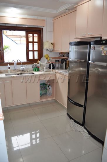 Sobrado de 250m² com 3 quartos em Mandaqui