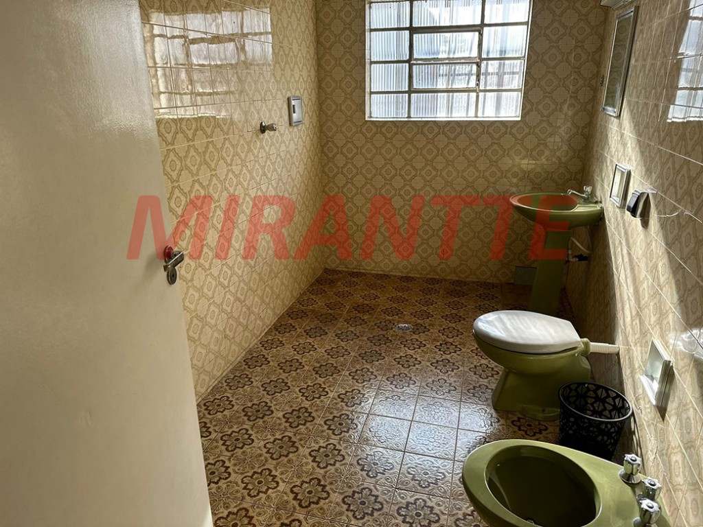 Sobrado de 186m² com 5 quartos em Casa Verde