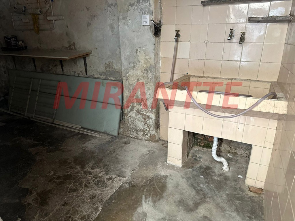 Sobrado de 186m² com 5 quartos em Casa Verde