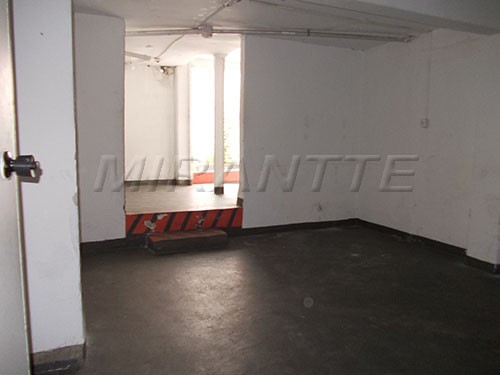 Comercial de 80m² em Vila Gomes Cardim