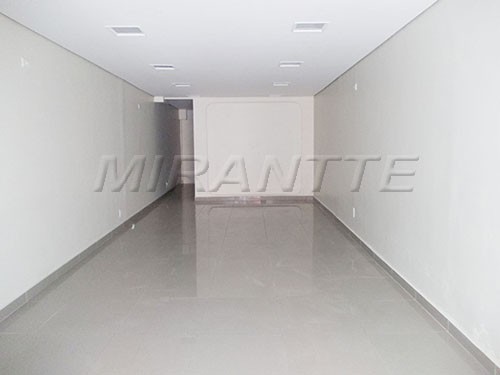 Comercial de 80m² em Vila Gomes Cardim