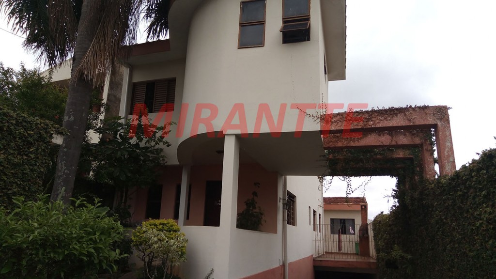Sobrado de 230m² com 3 quartos em Vila Aurora