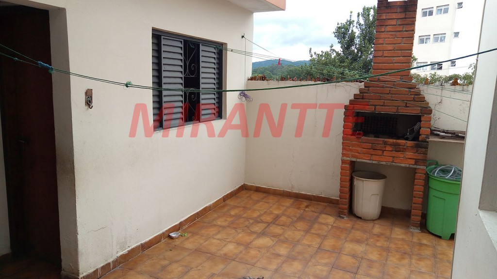 Sobrado de 230m² com 3 quartos em Vila Aurora