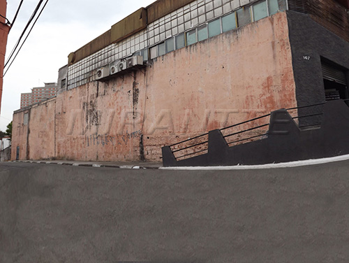 Comercial de 1650m² em Freguesia do Ó