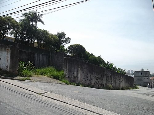 Terreno de m² em Imirim