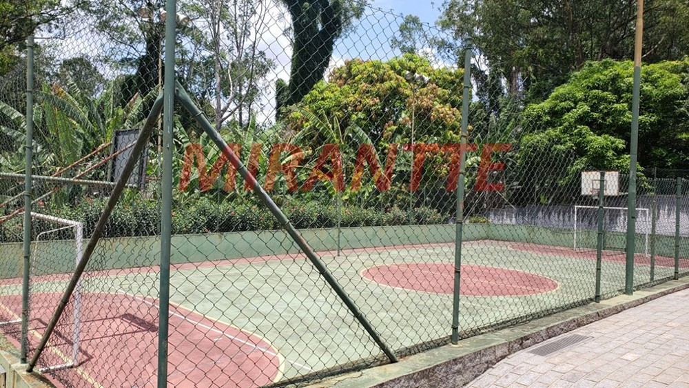 Sobrado de 1300m² com 4 quartos em Horto Florestal