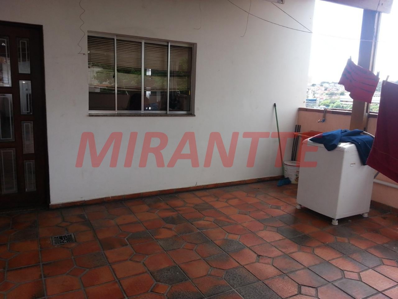Sobrado de 337m² com 3 quartos em Jardim Almanara