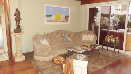 Apartamento de 360m² com 3 quartos em Itaim Bibi