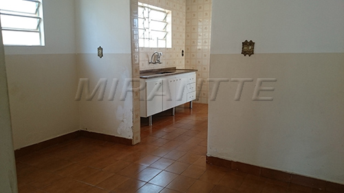 Casa terrea de 218m² com 4 quartos em Jardim Virginia Bianca