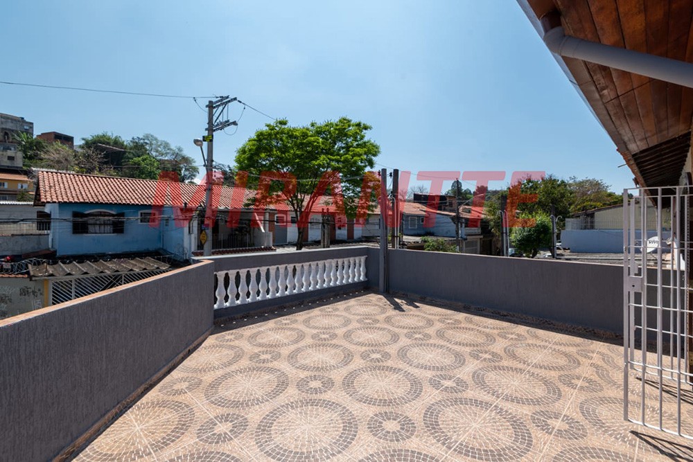 Sobrado de 94m² com 3 quartos em Jardim Jaçanã