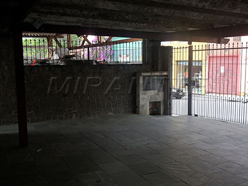 Comercial de 733m² em Vila Mazzei