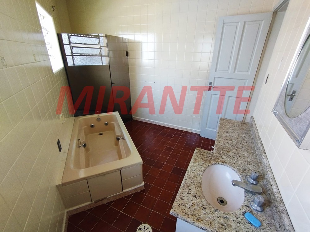 Sobrado de 138m² com 3 quartos em Vila Aurora