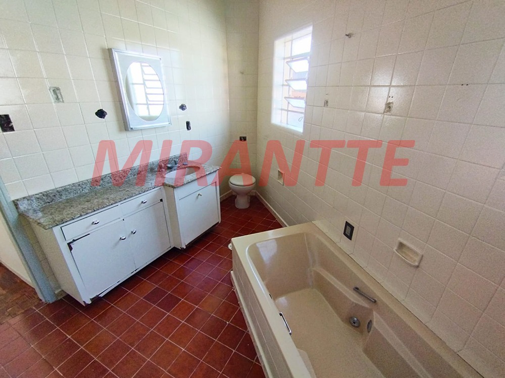 Sobrado de 138m² com 3 quartos em Vila Aurora