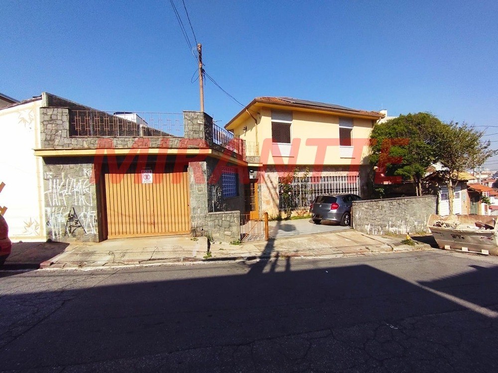 Sobrado de 138m² com 3 quartos em Vila Aurora