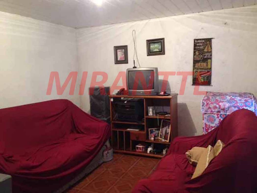 Casa terrea de 450m² com 3 quartos em Vila Baruel