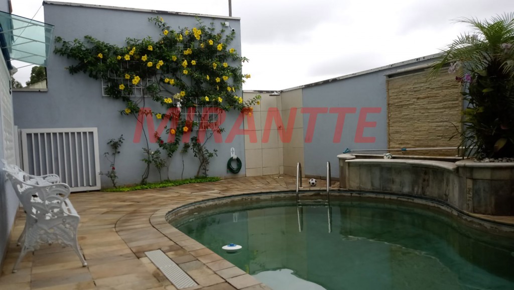 Casa terrea de 200m² com 3 quartos em Jardim Virginia Bianca