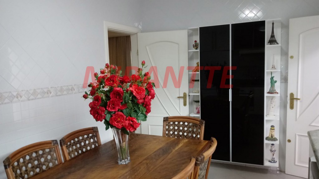 Casa terrea de 200m² com 3 quartos em Jardim Virginia Bianca