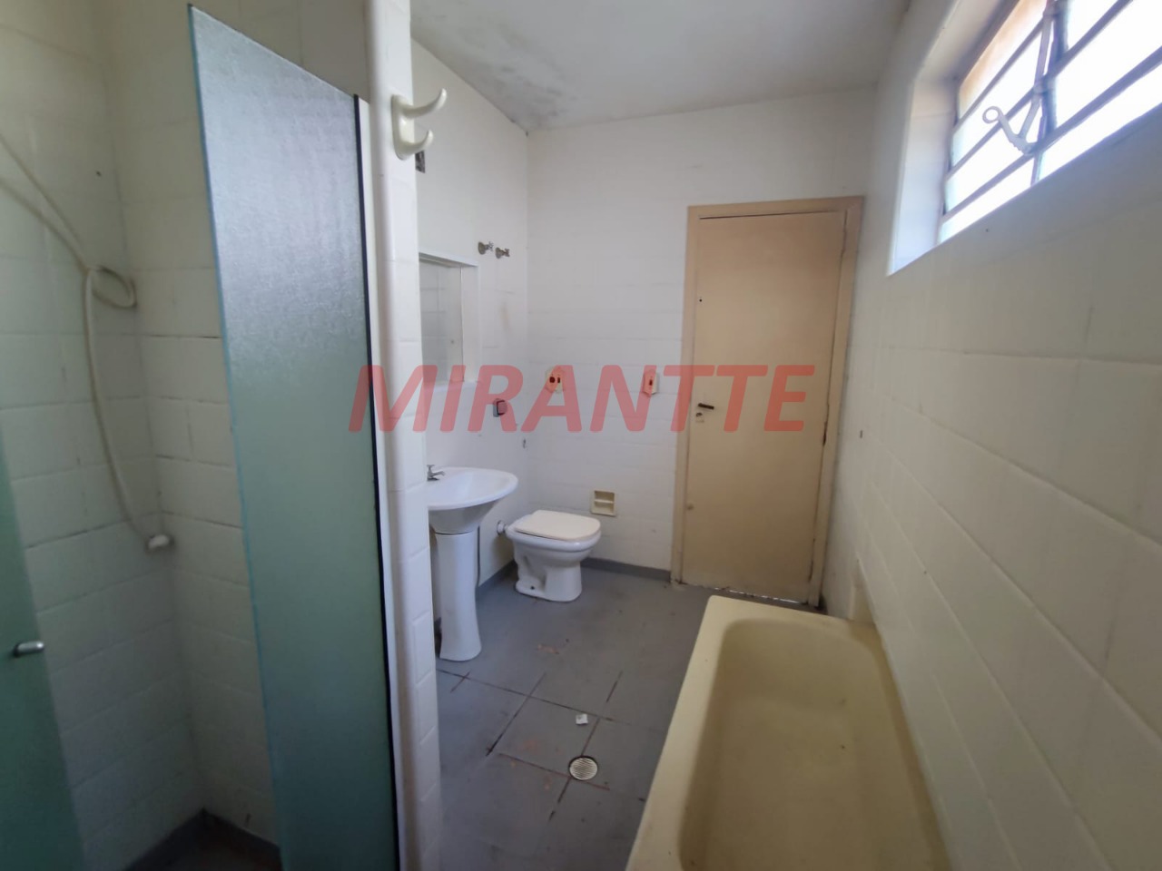 Sobrado de 227.95m² com 3 quartos em Jardim São Paulo