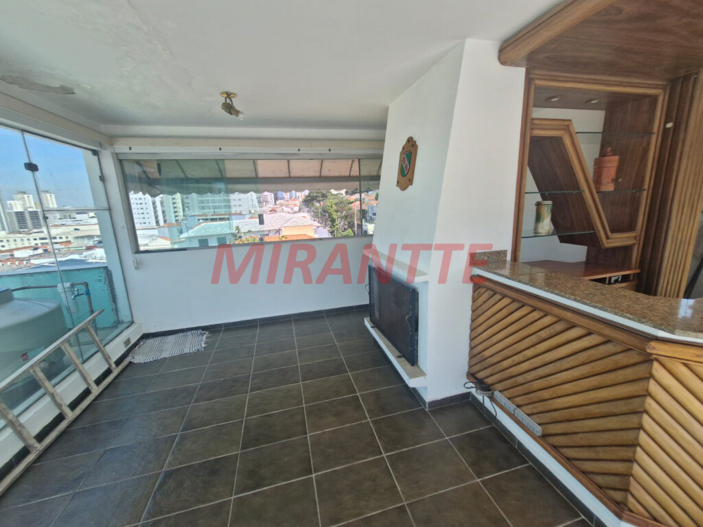 Sobrado de 390m² com 4 quartos em Santana