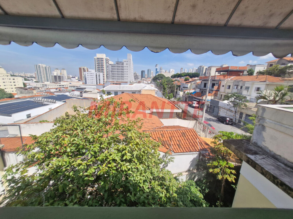 Sobrado de 390m² com 4 quartos em Santana