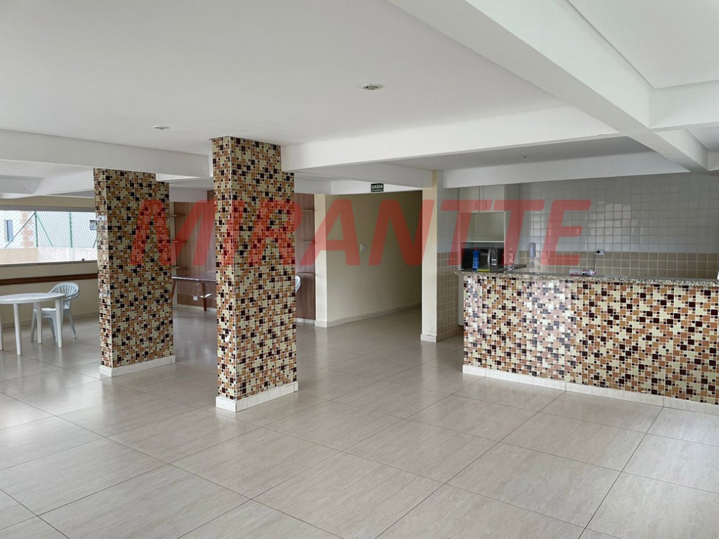 Apartamento com 2 quartos em Vila Mazzei