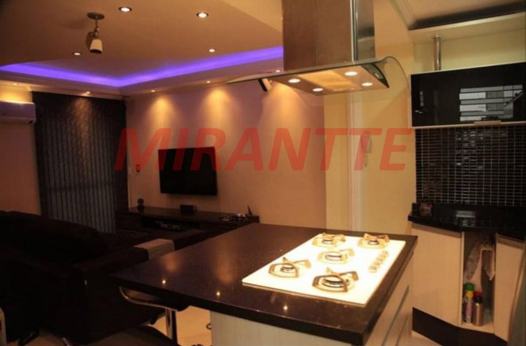 Apartamento com 2 quartos em Vila Mazzei