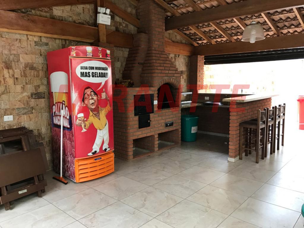 Apartamento com 2 quartos em Vila Mazzei