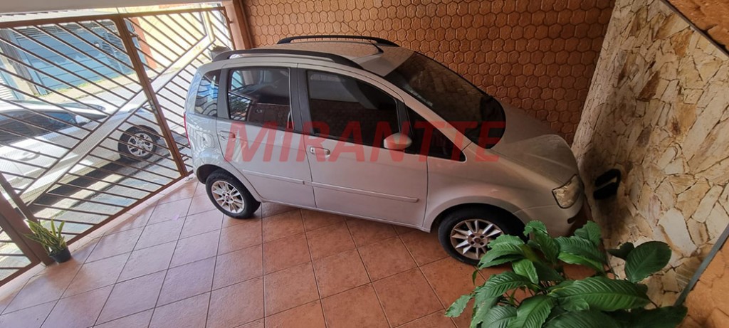 Sobrado de 90m² com 3 quartos em Tucuruvi