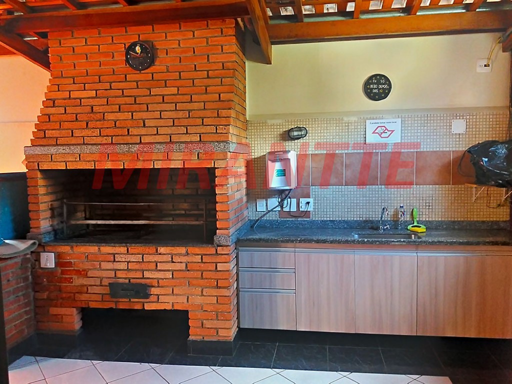 Apartamento de 120m² com 3 quartos em Santa Teresinha